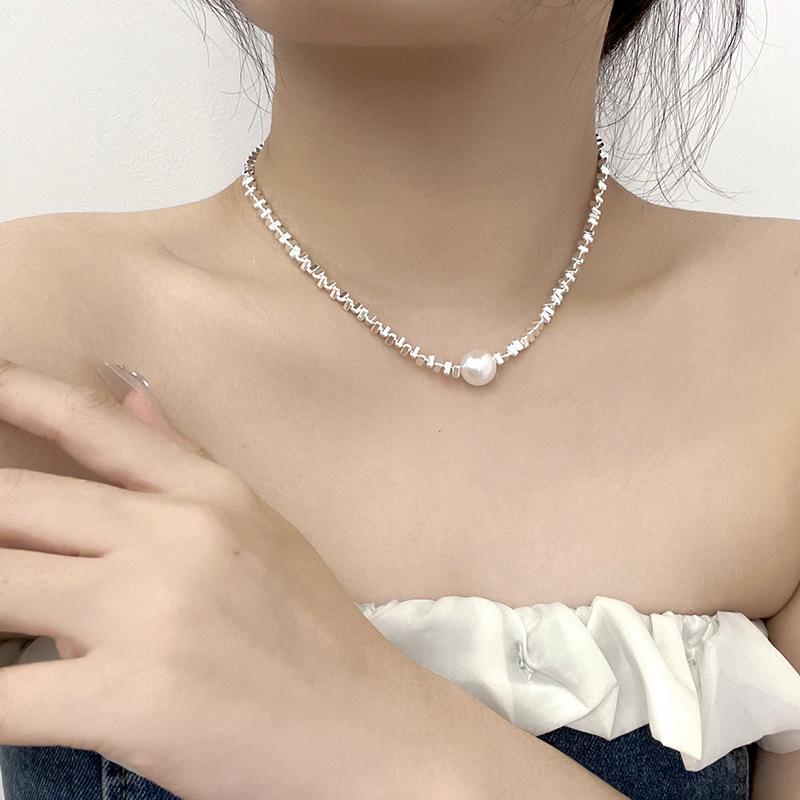 Beaded faux pearl chain necklace - Image 2