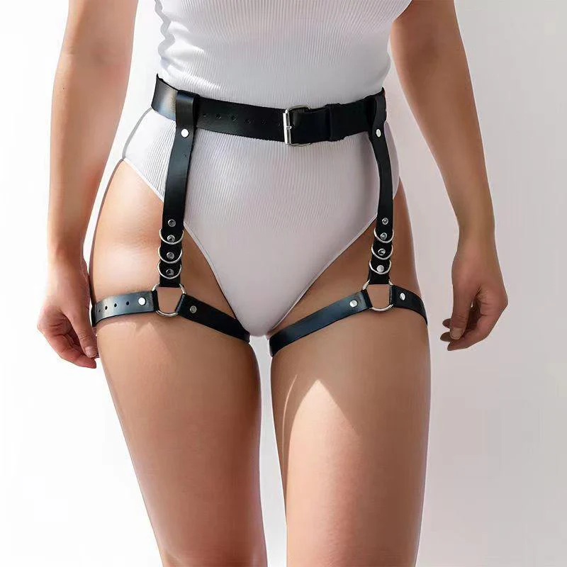 Black o ring PU leather metal chain garter belt - Image 2
