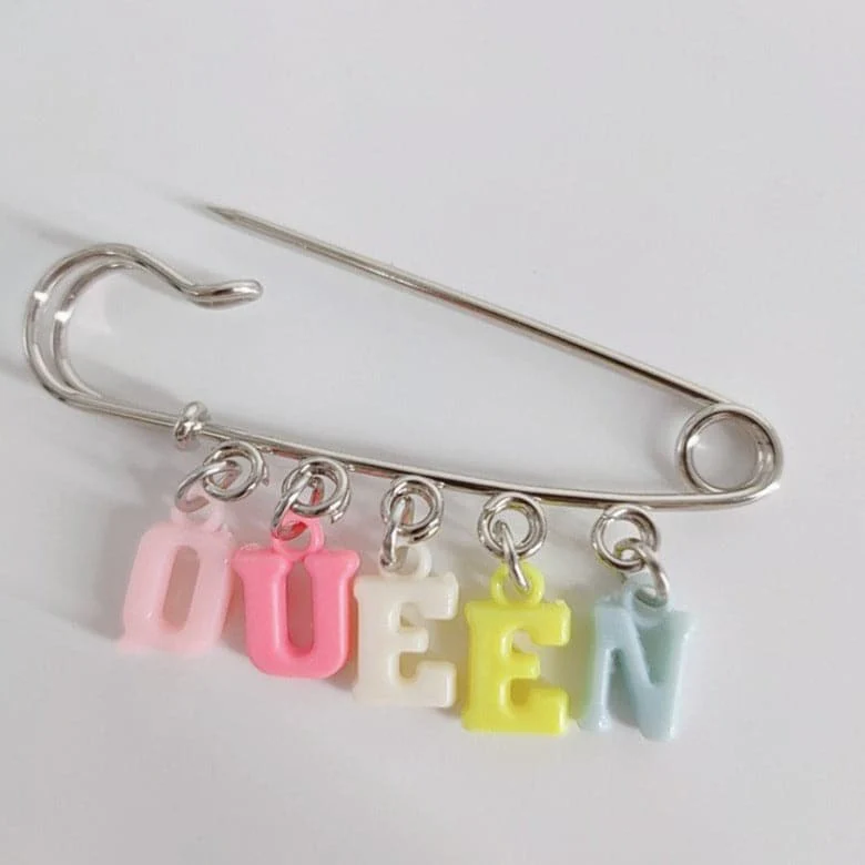 Clay multicolor letter decor pin - Image 3