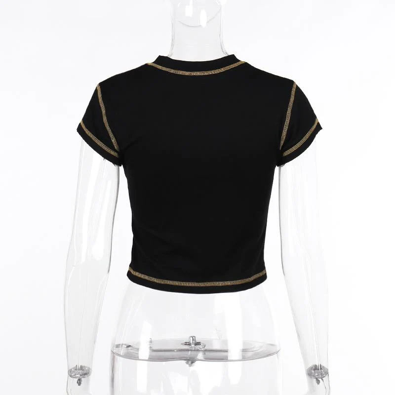 Contrast print short sleeve stitch hollow out crewneck crop top - Image 6