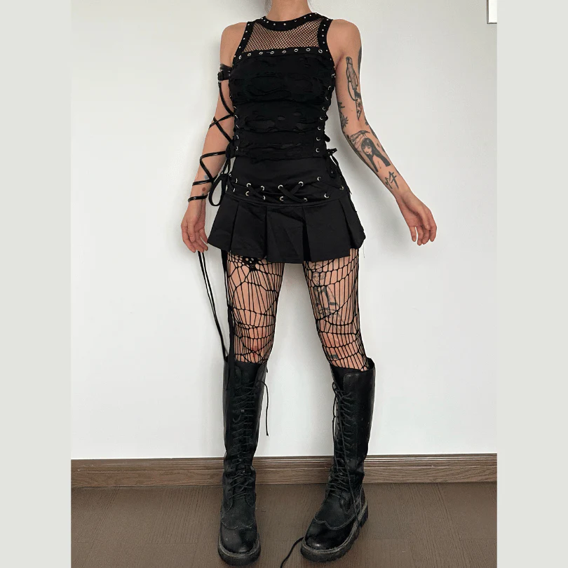 Crewneck fishnet buckle hollow out lace up tank top - Image 5
