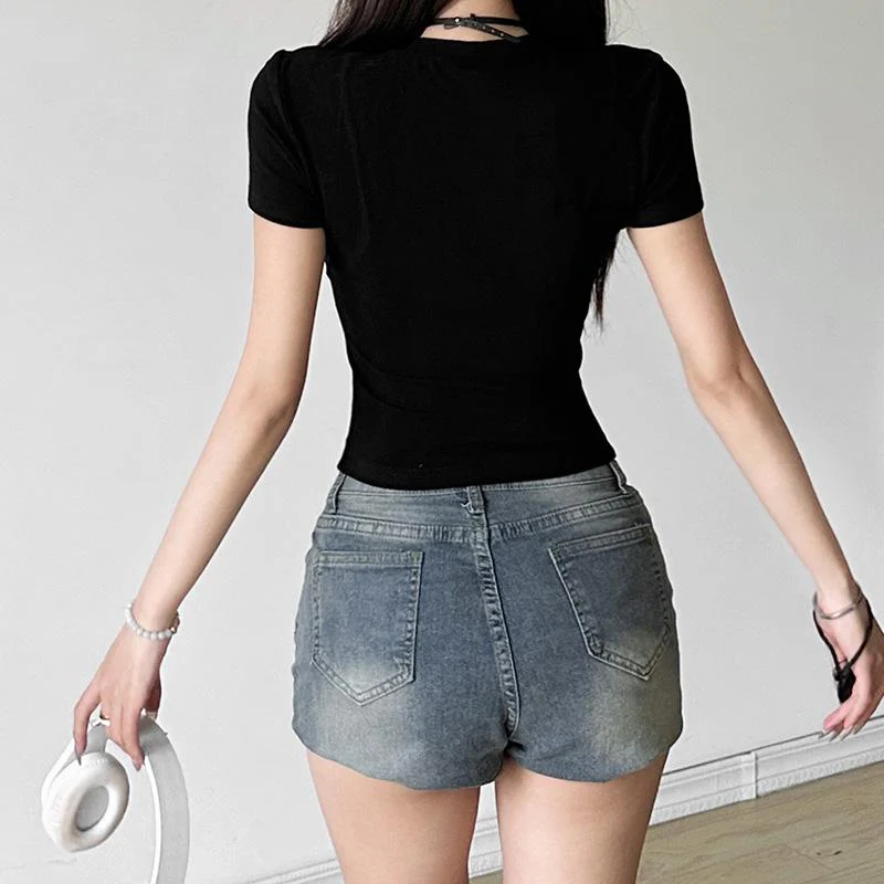 Crewneck short sleeve "EMBRACE" pattern crop top - Image 6