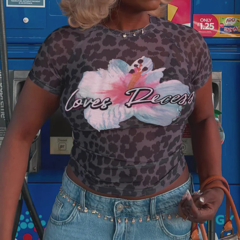 Crewneck short sleeve leopard print top - Image 3