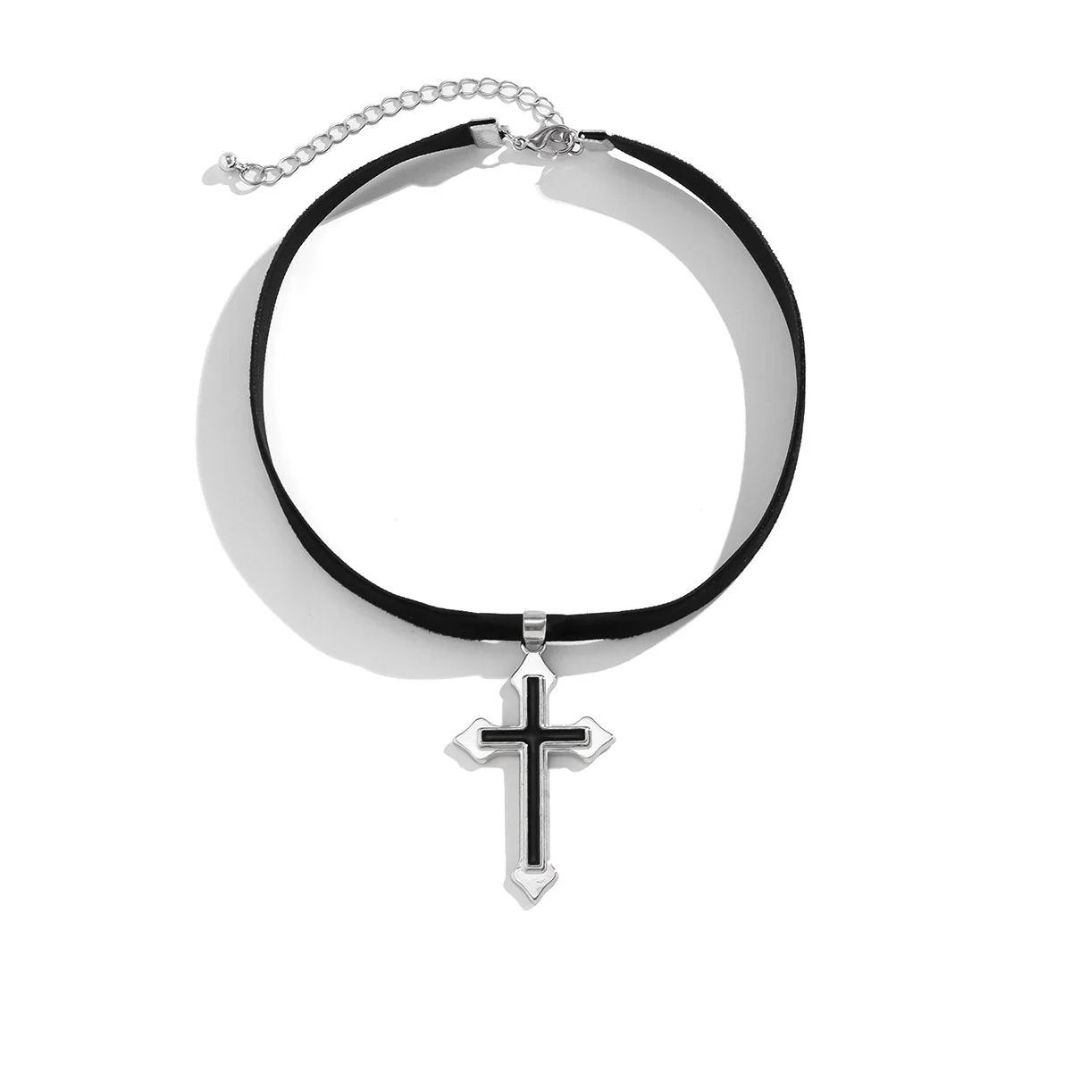 Cross pendant velvet choker necklace - Image 2