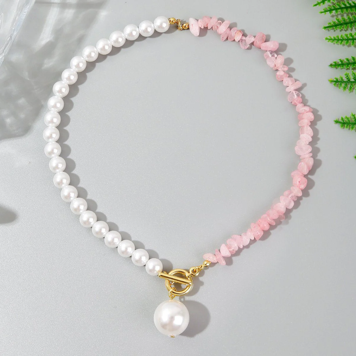 Faux pearl beaded pendant stone necklace - Image 5