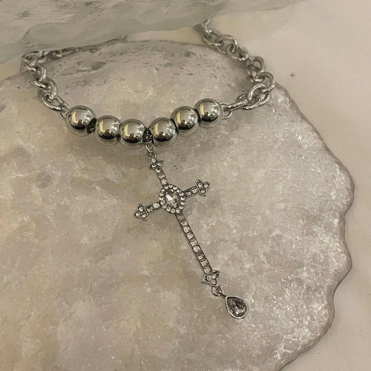 Faux pearl cross pendant necklace - Image 3