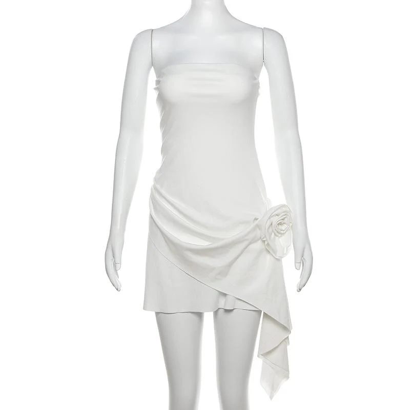 Flower applique ruched tube mini dress - Image 3