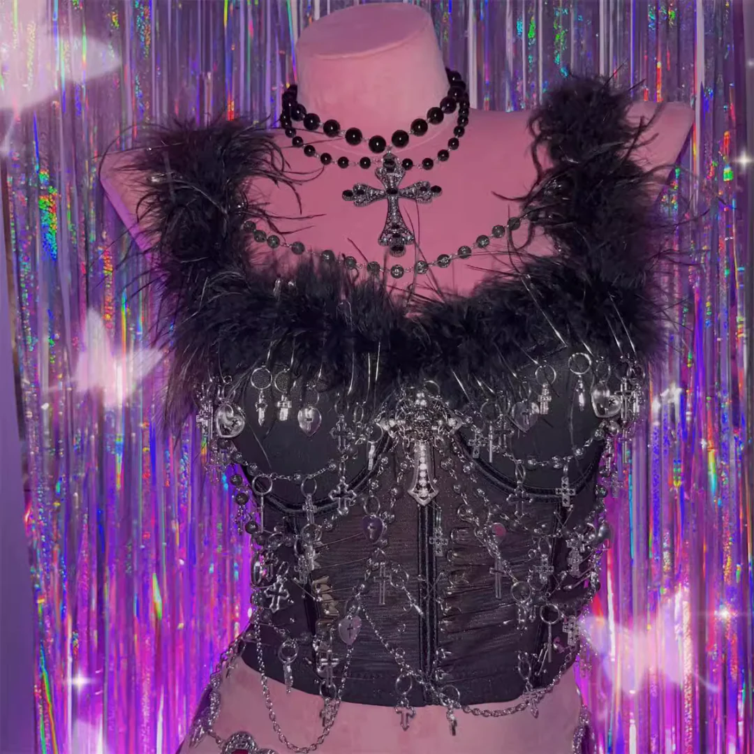 Fluffy beaded metal applique crop top - Image 8