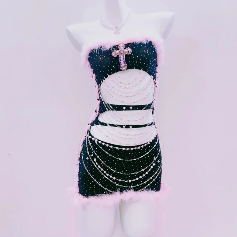 Fluffy hollow out metal chain lace up tube mini dress