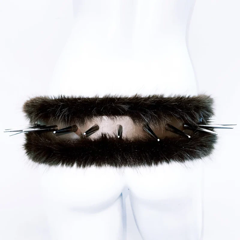 Fluffy rivet applique beaded belt - Image 3