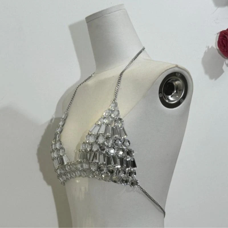 Halter metal chain beaded v neck top - Image 3