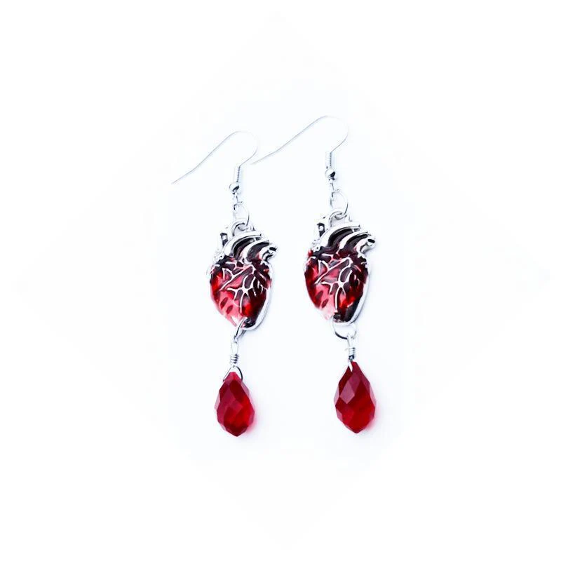 Heart pattern metal applique drop earrings - Image 6