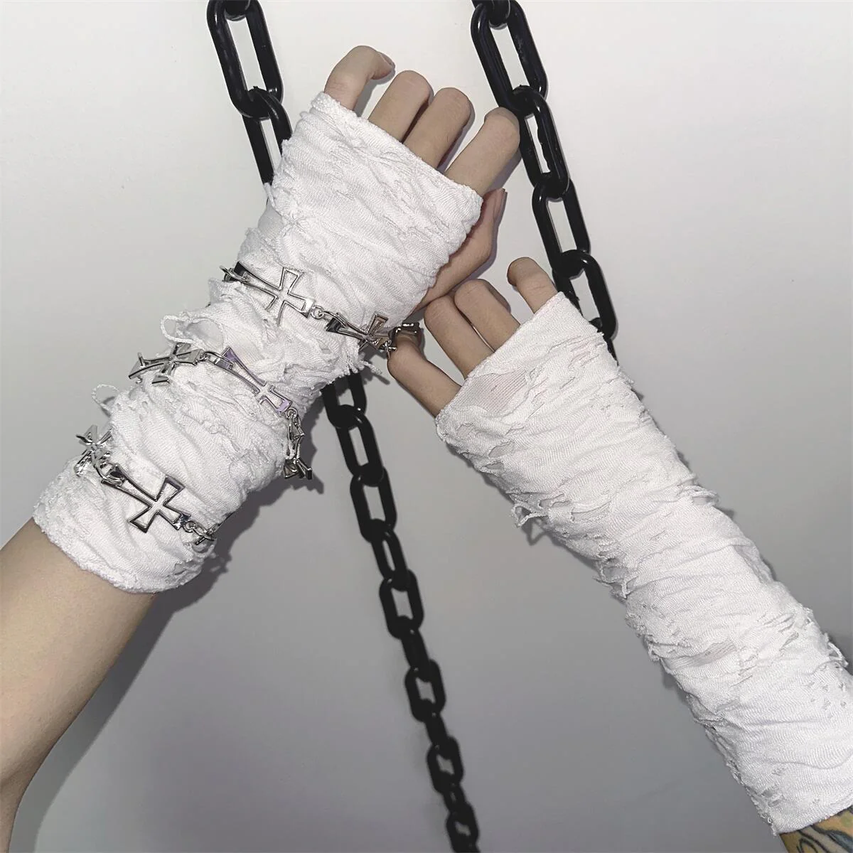 Hollow out cross decor leg warmer gloves - Image 2