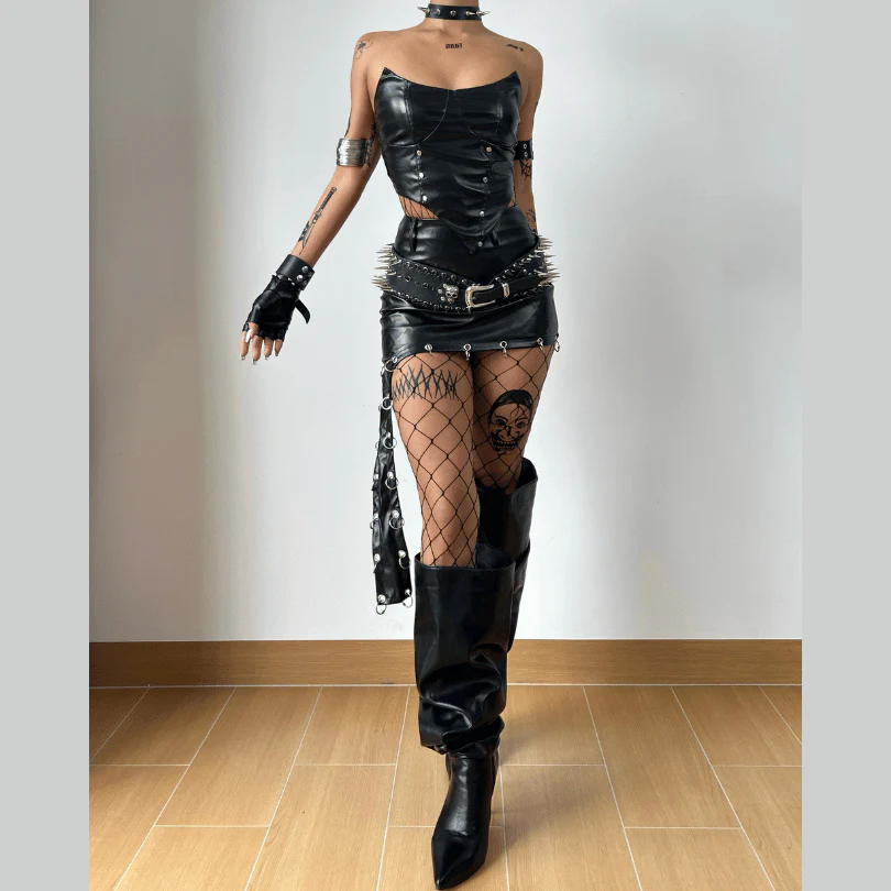 Irregular o ring PU leather hollow out mini skirt - Image 2