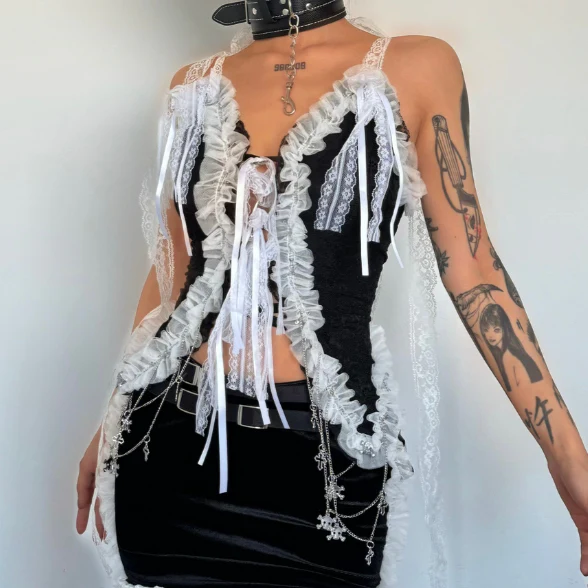 Lace hem self tie bowknot skull applique top