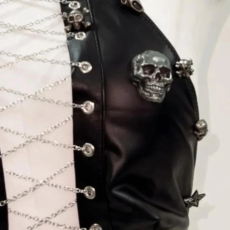 Lace up metal chain hollow out skull applique mini skirt set - Image 5