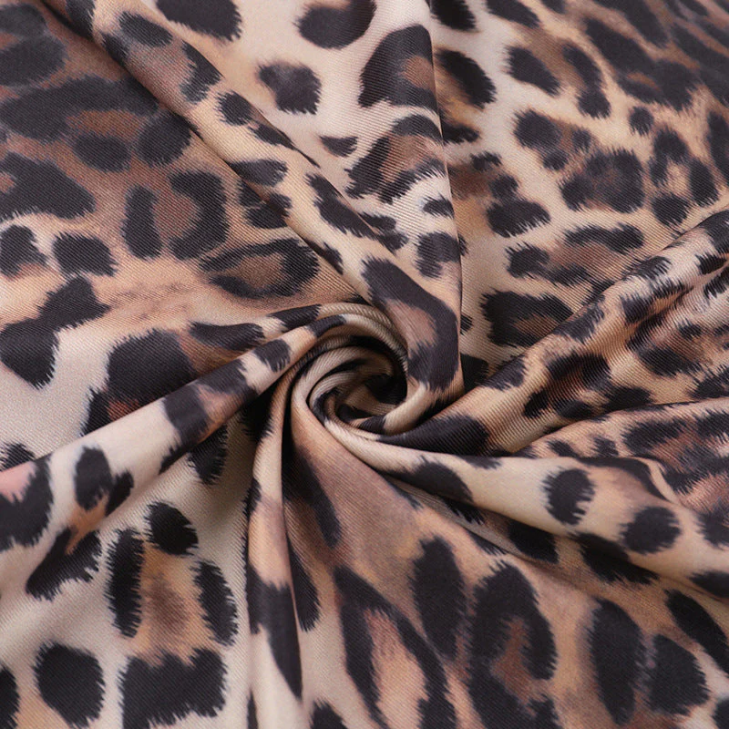 Leopard print self tie halter v neck maxi skirt set - Image 7