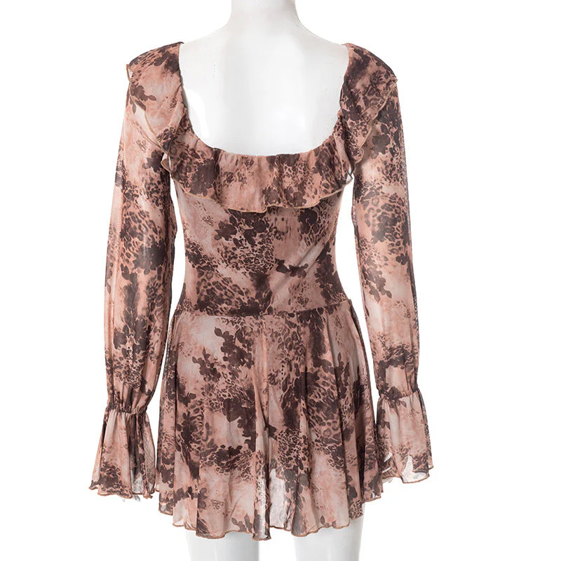 Long flared sleeve ruffle lace up print mini dress - Image 4