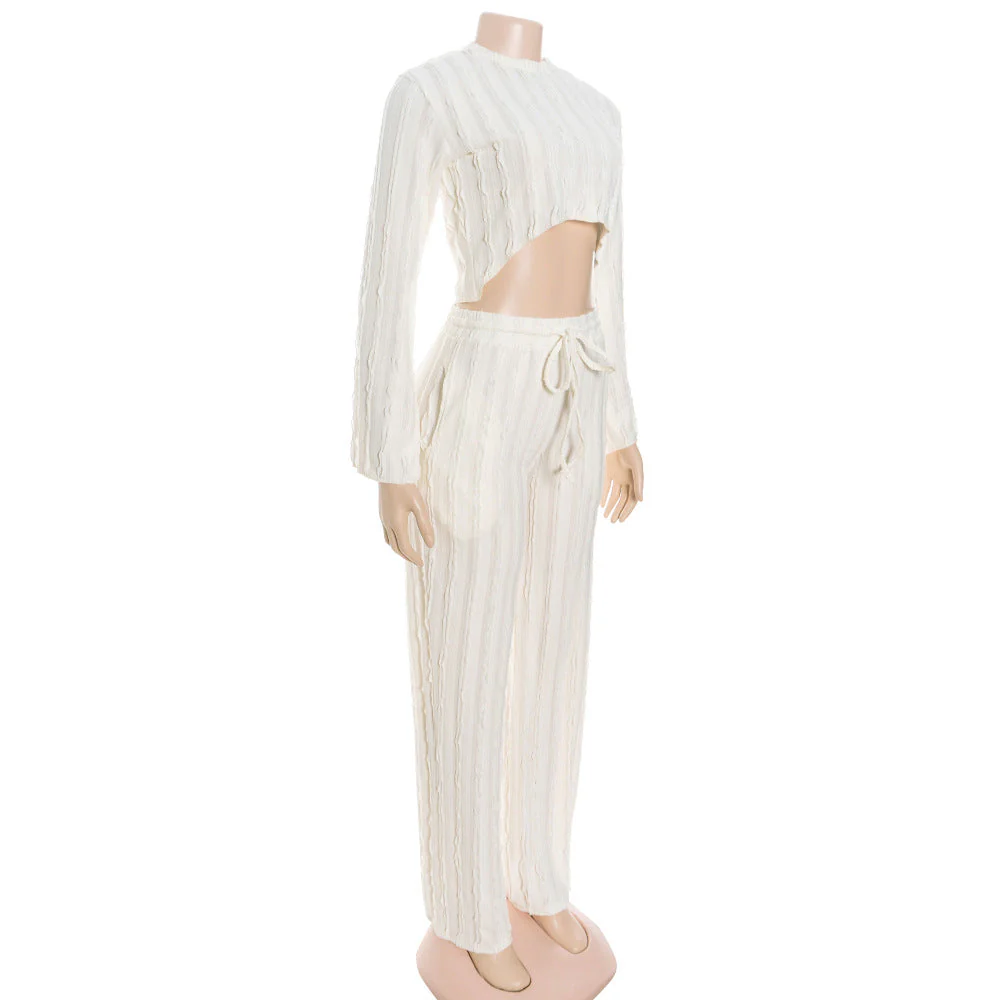 Long sleeve crewneck crop pant set - Image 6