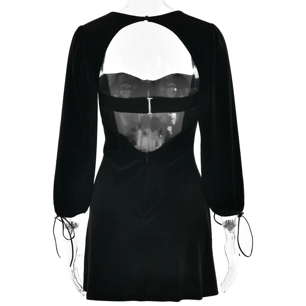 Long sleeve sweetheart neck velvet hollow out mini dress - Image 4