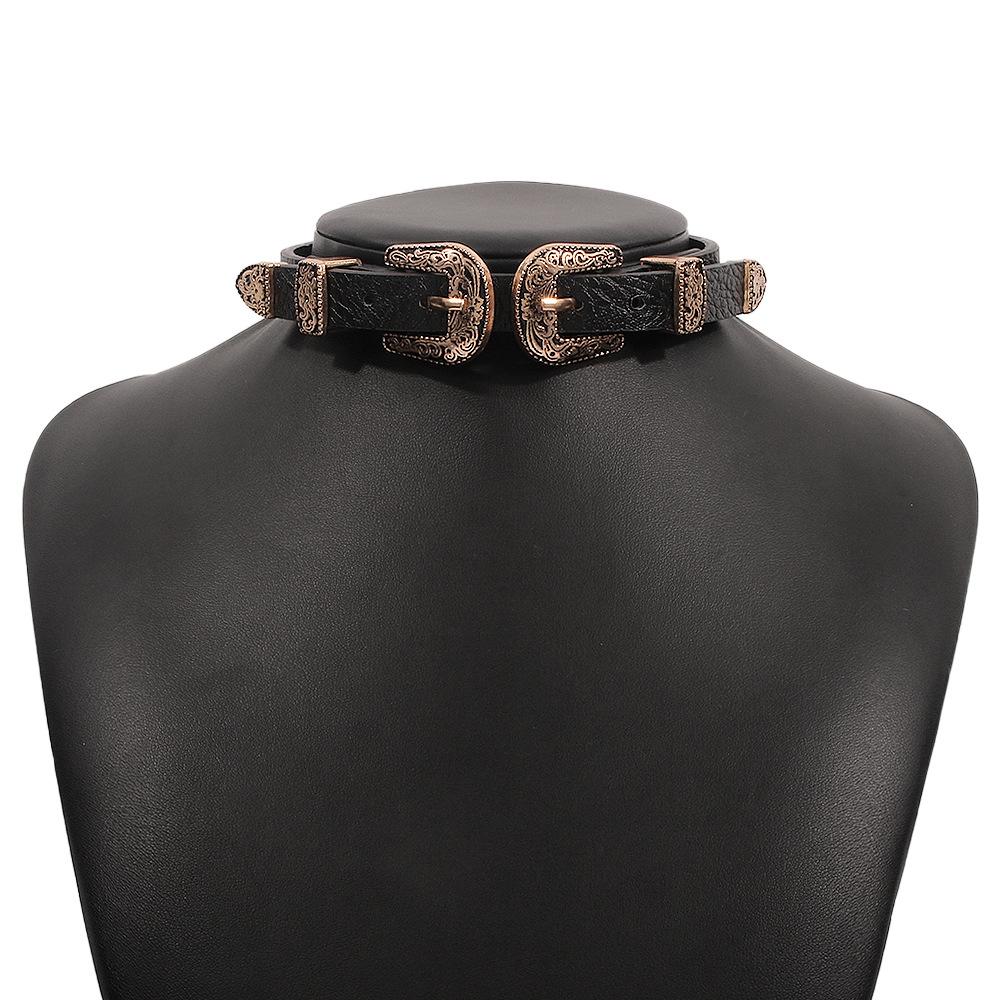 Metal button PU choker necklace - Image 5
