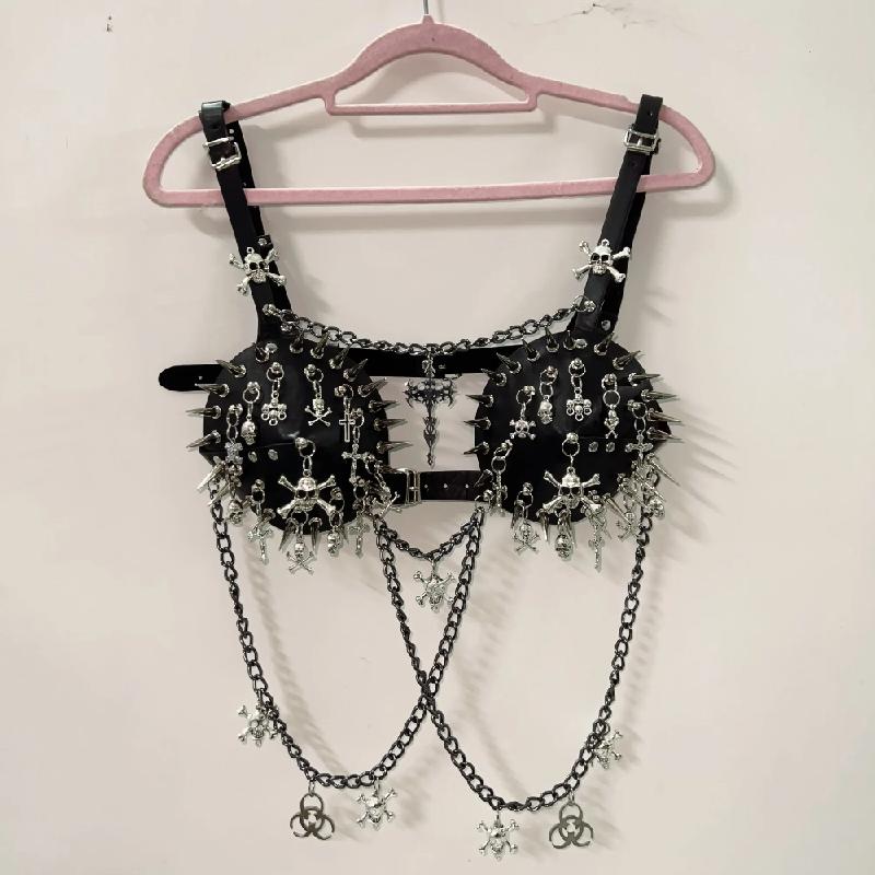 Metal chain rivet skull applique buckle cami top - Image 4