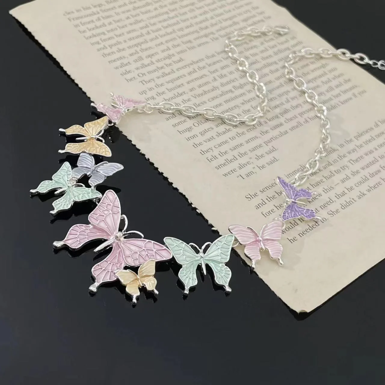 Multicolor butterfly metal chain necklace - Image 2