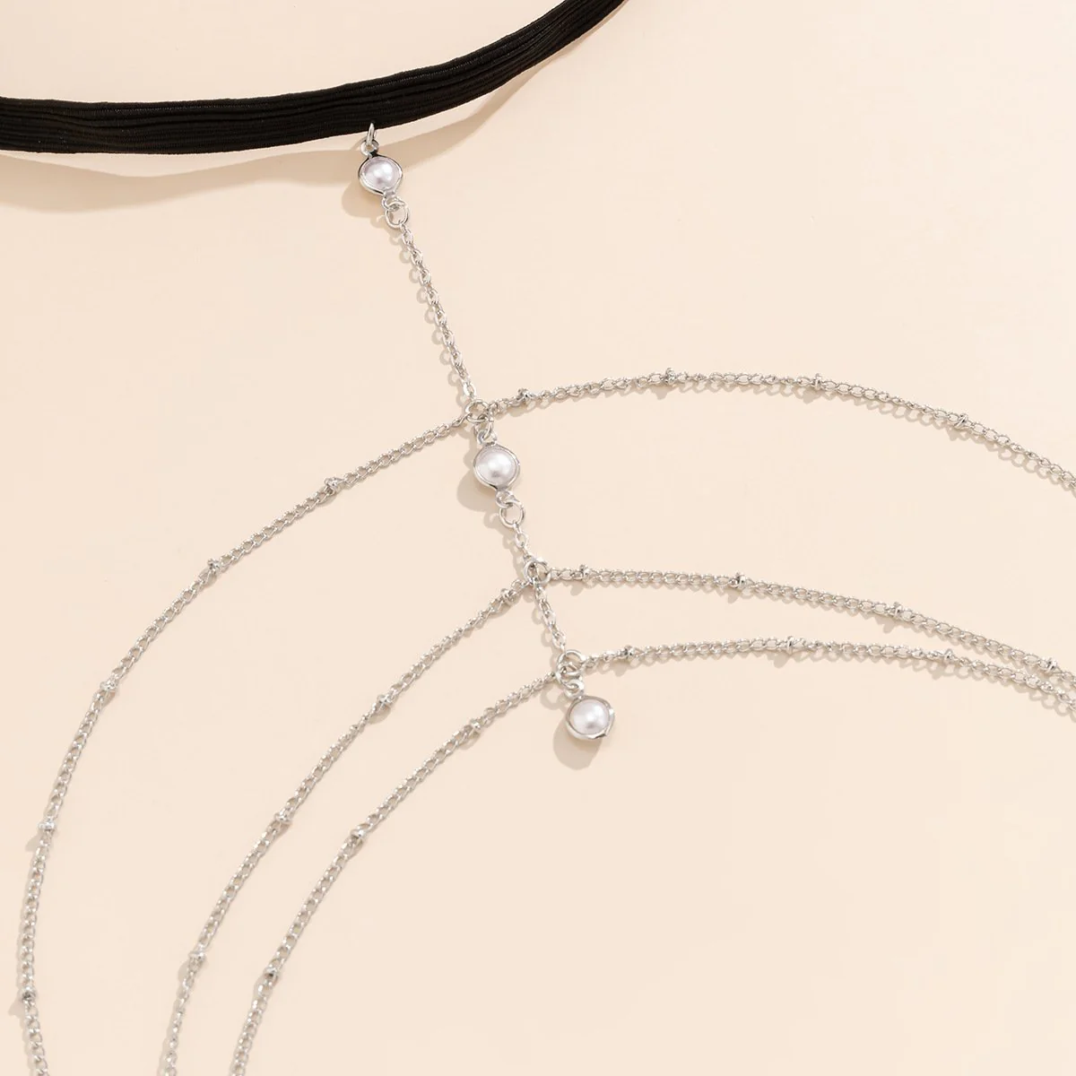 Pearl layered thigh chain - Image 4