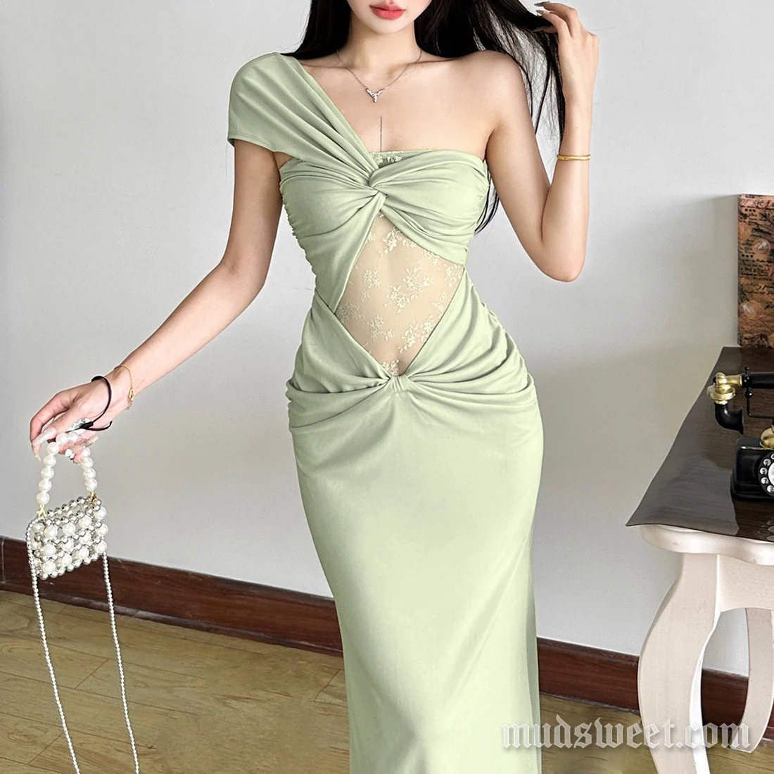 Ruched one shoulder irregular lace maxi dress