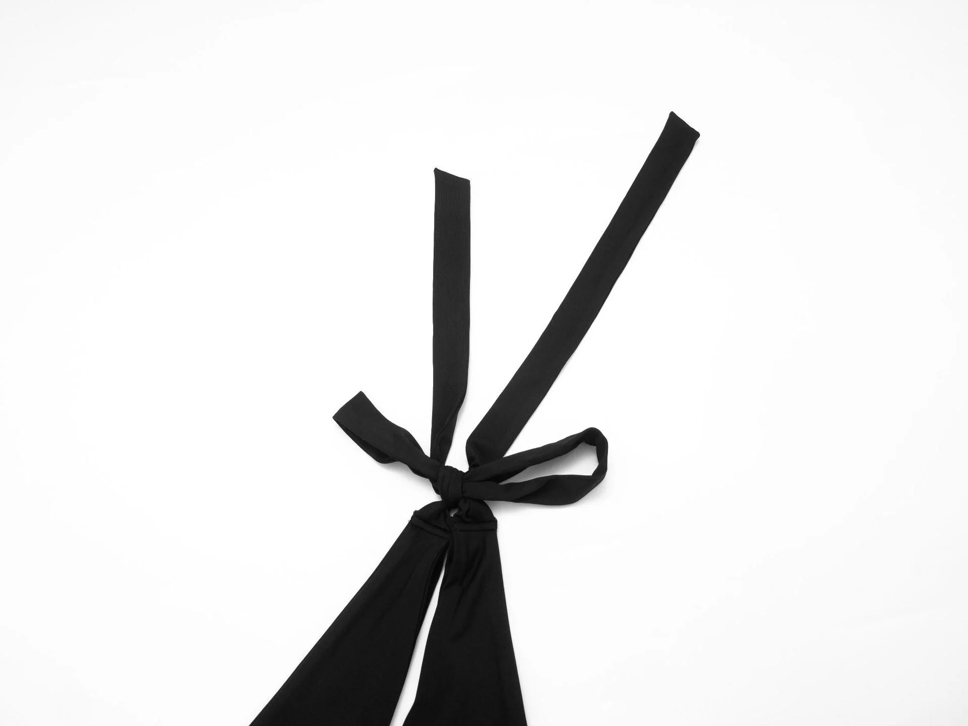 Self tie halter cowl neck irregular low rise pant set - Image 7