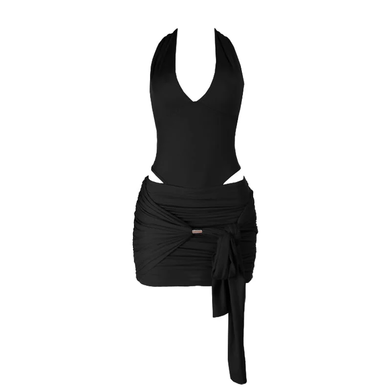 Self tie halter v neck ruched backless mini skirt set - Image 2