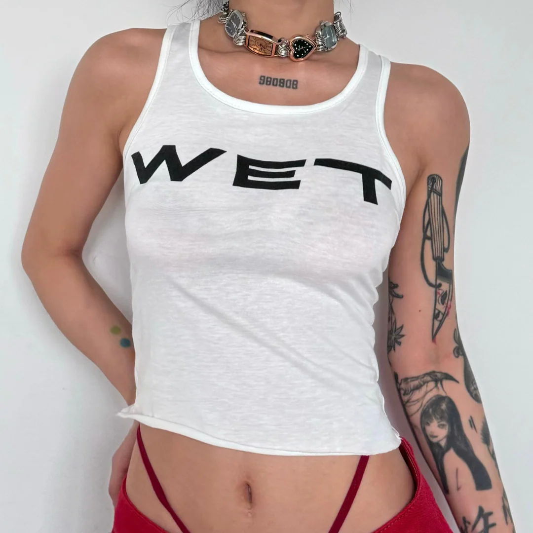 Sleeveless u neck “wet” print tank top