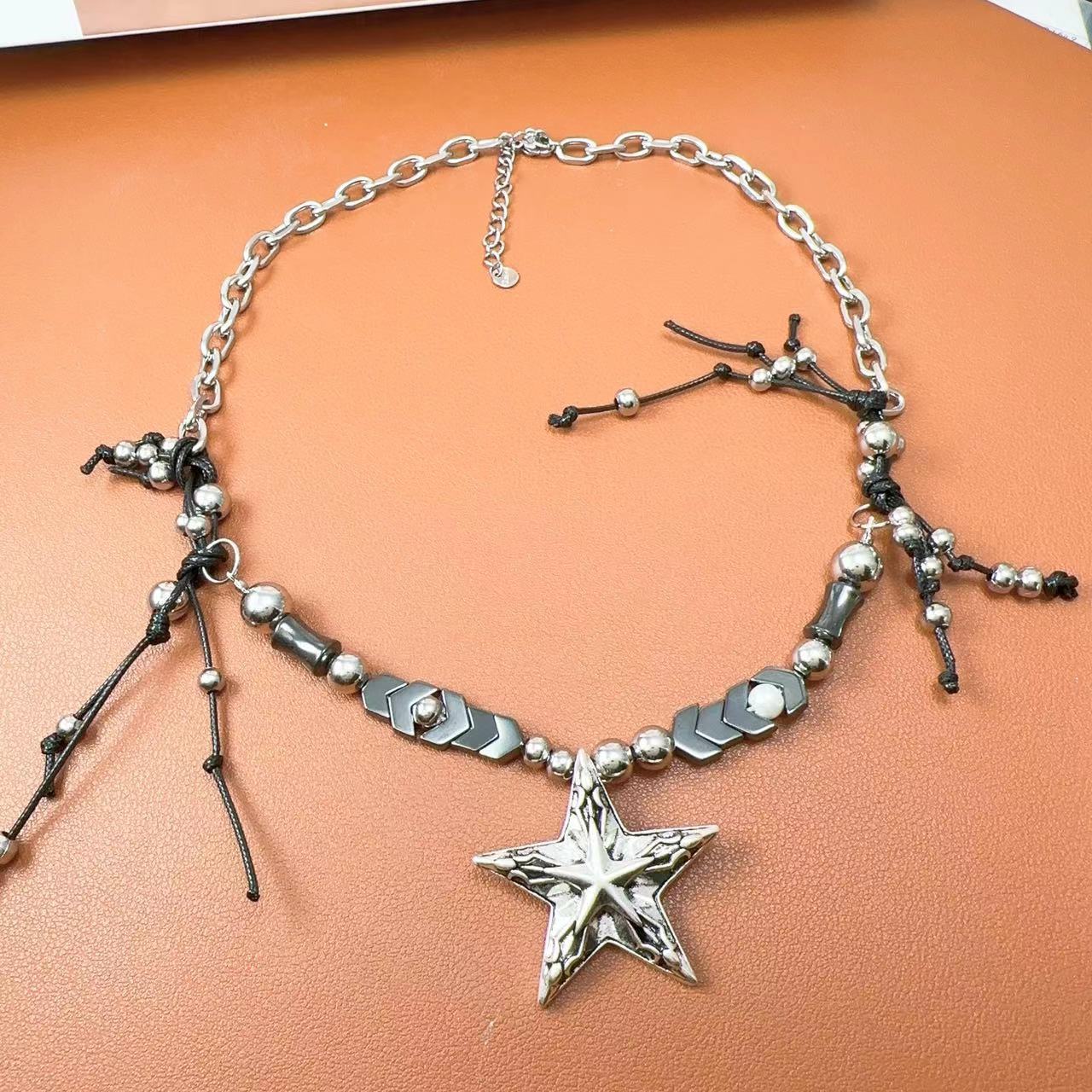 Star pendant beaded necklace - Image 2