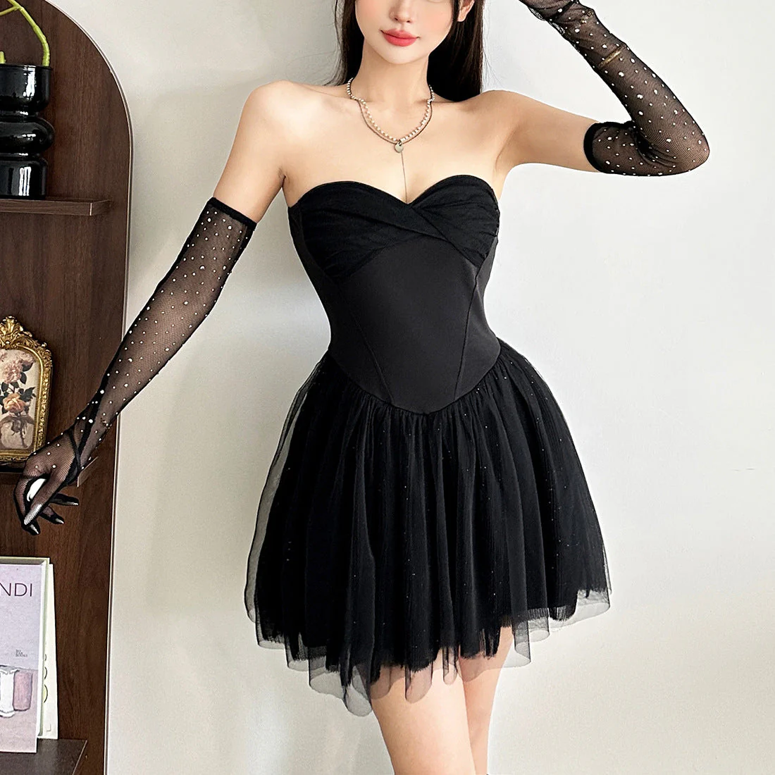 Sweetheart neck mesh glitter tube mini dress - Image 3