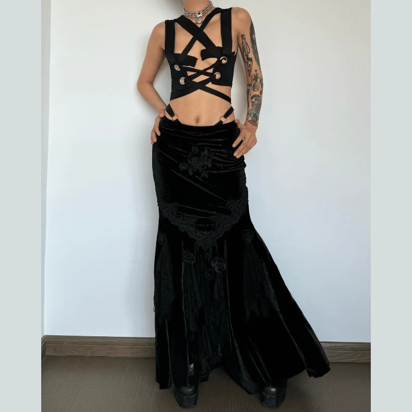 Velvet embroidery flower applique lace hem ruched maxi skirt - Image 3